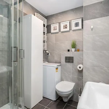 Apartment Kosinskiego By Renters Poznan