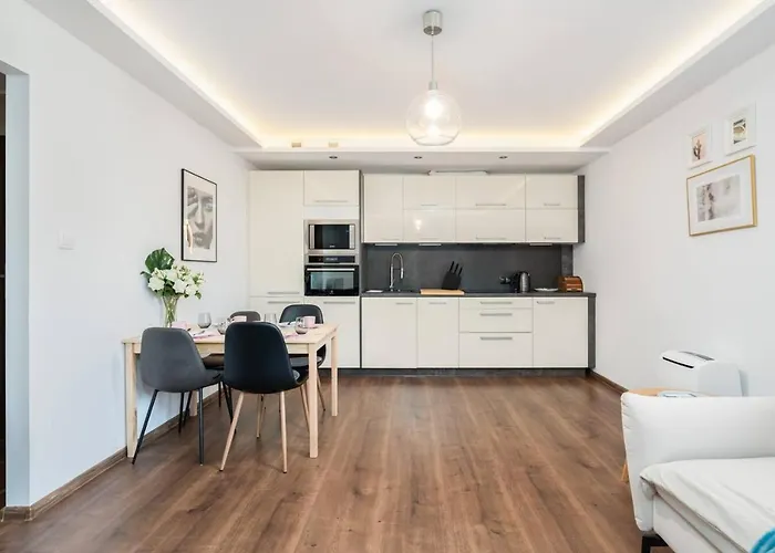 Kosinskiego By Renters Appartamento Poznań